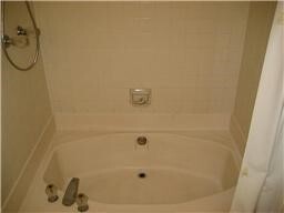 Building Photo - 2213 S Braeswood Blvd