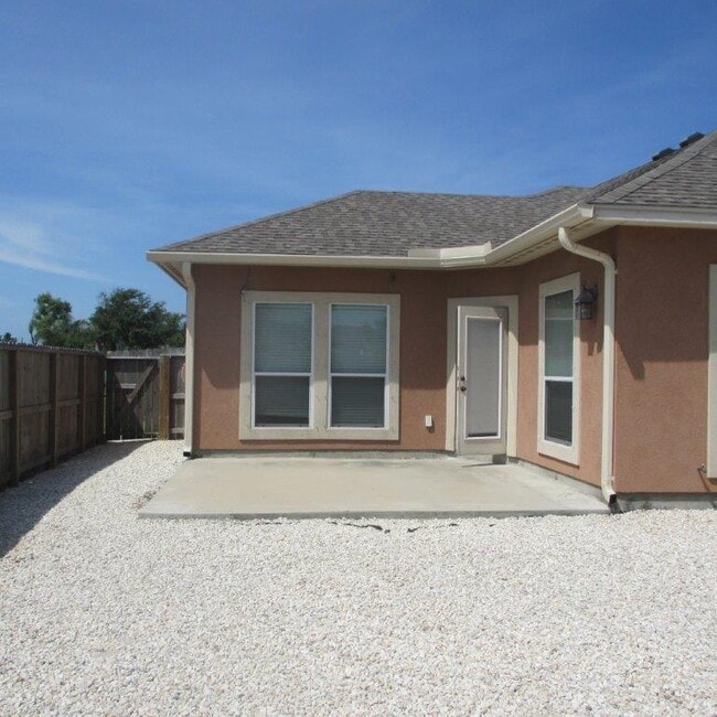 Building Photo - 14234 Bay Bean Dr