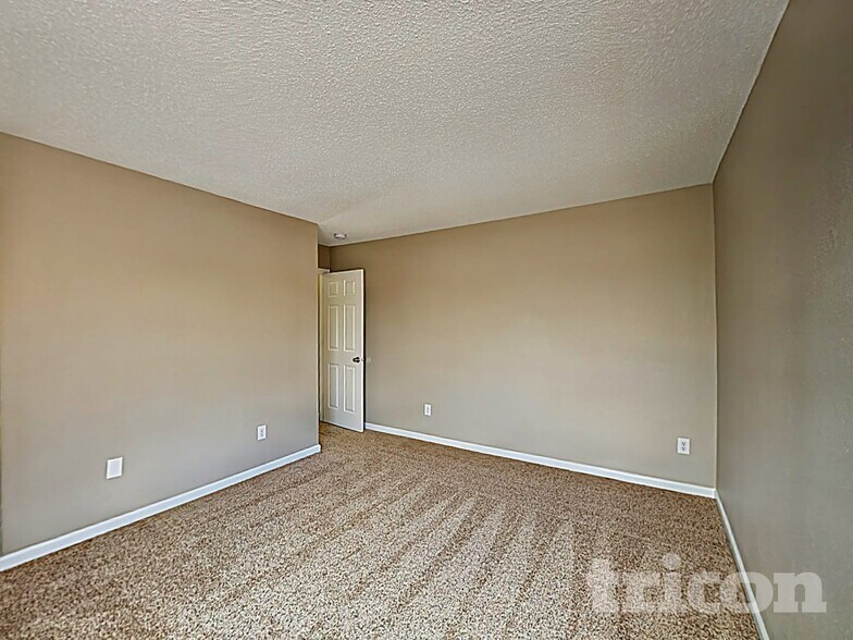 Building Photo - 5635 High Timber Ln