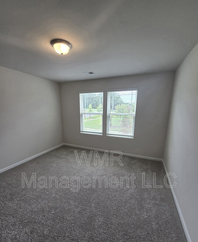 Building Photo - 1119 Bellshill Dr