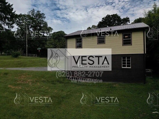 Building Photo - 34 Huffman Rd