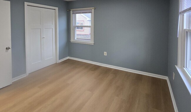 Building Photo - 238 High St