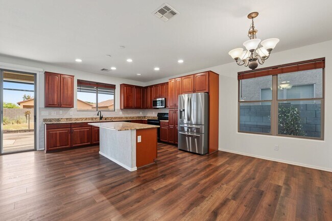 Building Photo - 11707 W Planada Ct