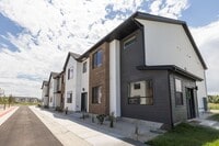Building Photo - 455 Blue Spruce Ave