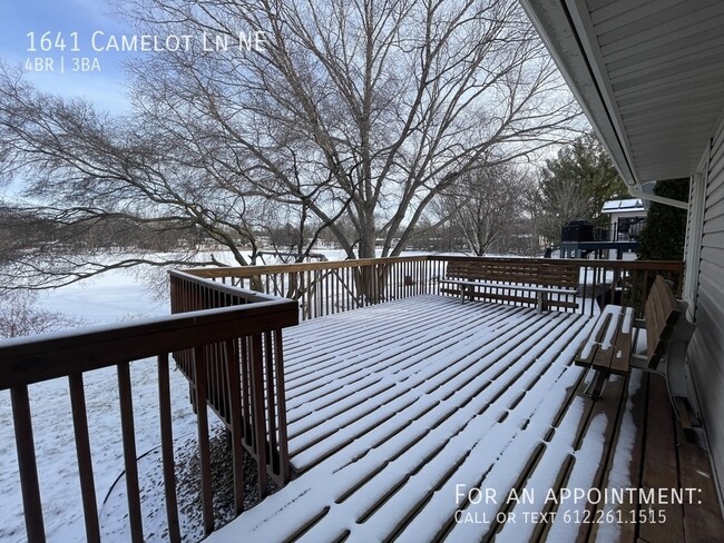 Building Photo - 1641 Camelot Ln NE