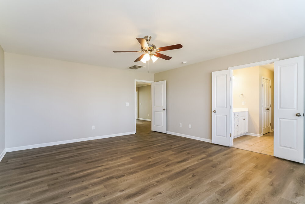 Building Photo - 114 N Porcenna Ln