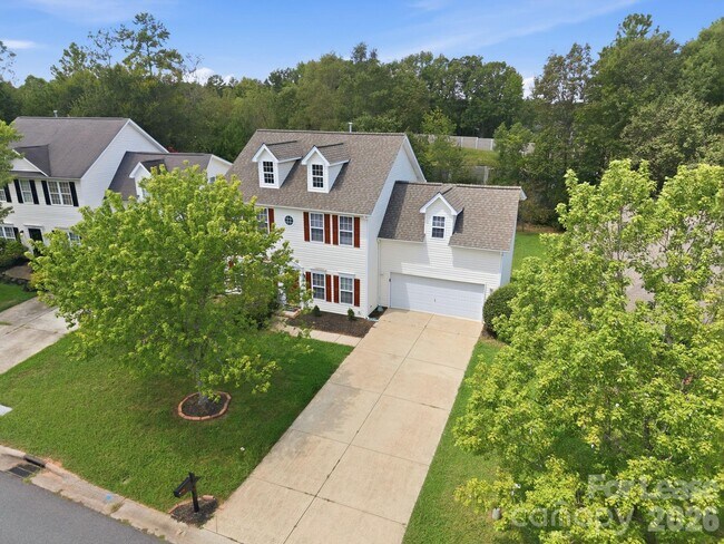 Building Photo - 1748 Chinchester Ln