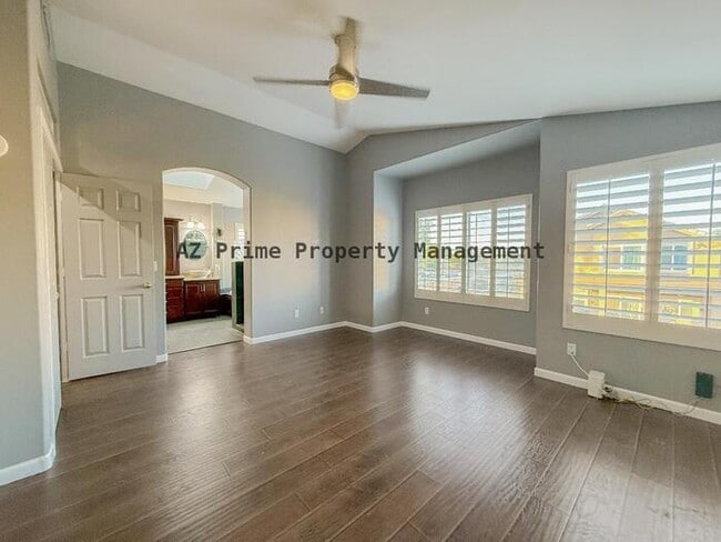 Building Photo - 260 W Calle Monte Vista