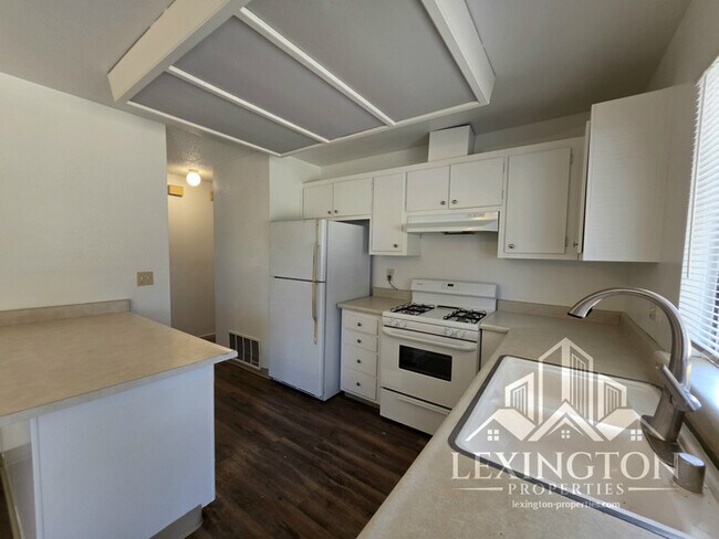 Building Photo - Charming 3BD, 1BA, Home with Modern Upgrades in Antelope, CA
