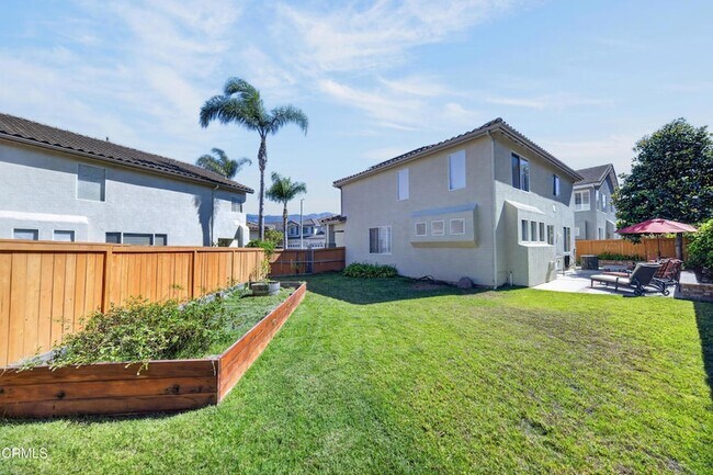 Building Photo - 3889 Angeline St