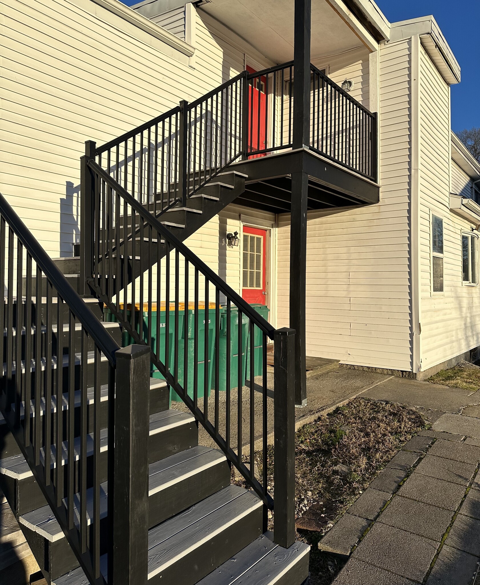 Side Entrance to Unit - 34 Morse St
