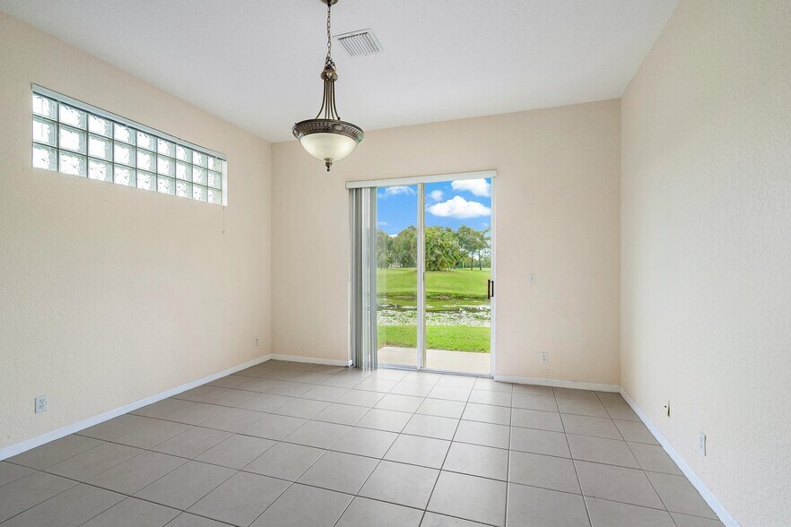 Building Photo - 138 Prestige Dr