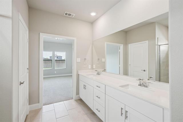 Building Photo - 113 Whitlow Dr