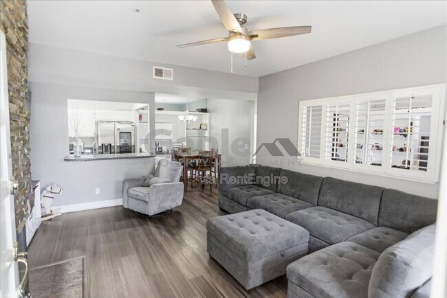Building Photo - 23845 Del Monte Dr.