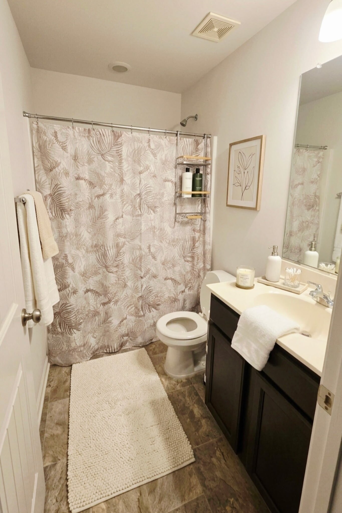 Building Photo - 3256 Tracer Dr