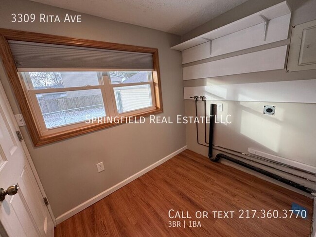 Building Photo - Amenities Galore! 3 Bed, 1 Bath House in S...