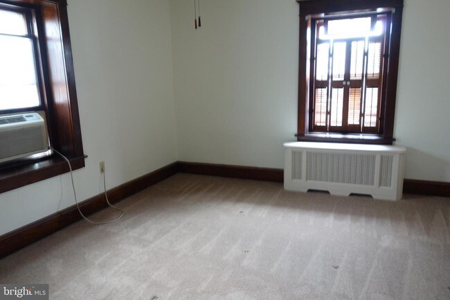 Building Photo - 419 Pennsylvania Ave