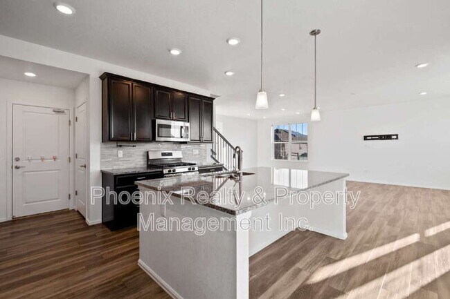 Building Photo - 5164 Preserve Pl