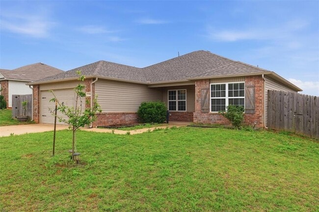 Building Photo - 1200 Granite Ln