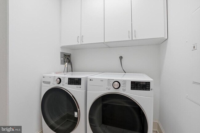 Building Photo - 1512 Spruce St