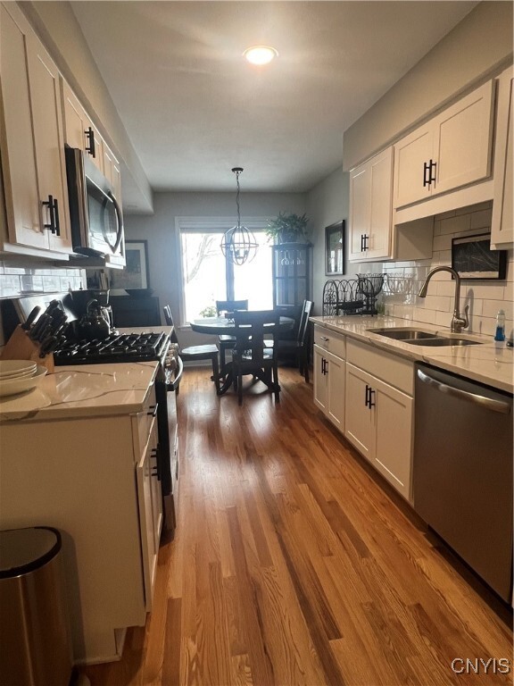 Building Photo - 191 Summerhaven Dr S