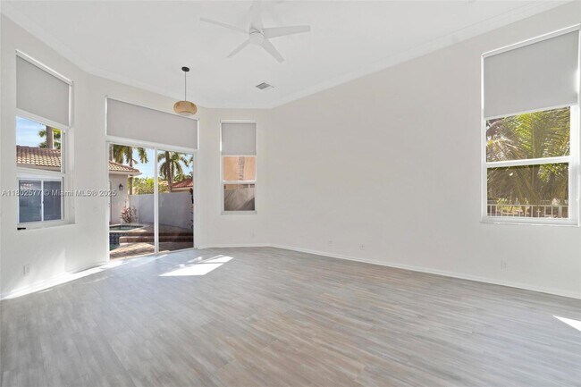 Building Photo - 1666 Victoria Pointe Cir
