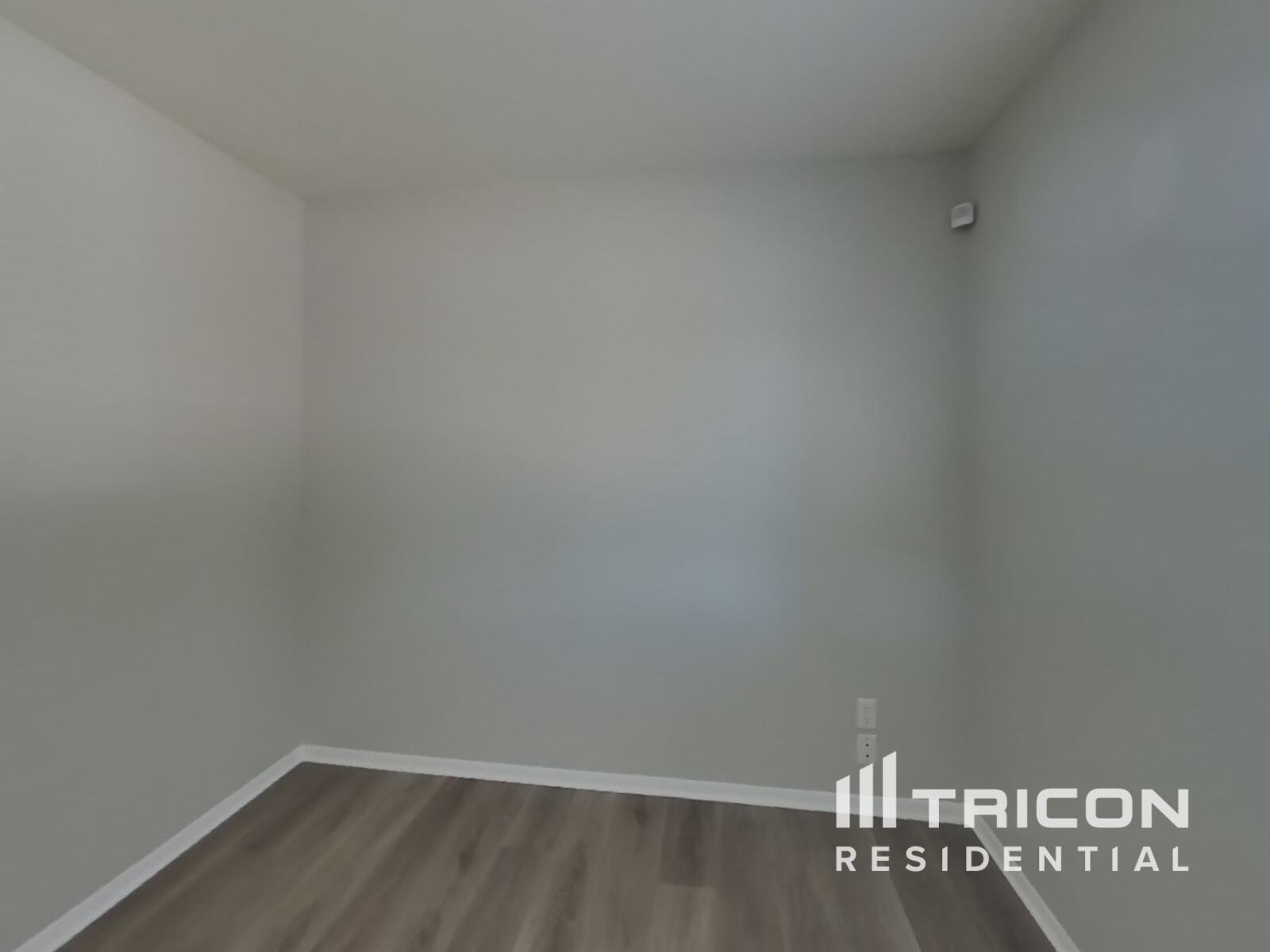 Building Photo - 6640 Brook Forest Dr