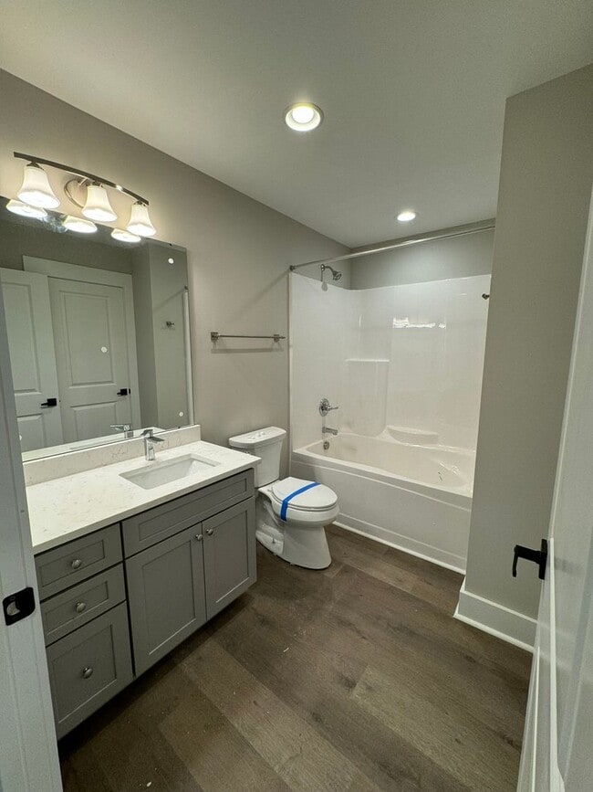 Building Photo - 145 Brawley Ave