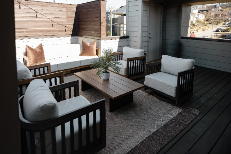 Building Photo - 407b 35th Ave N