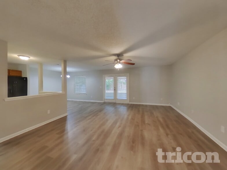 Building Photo - 7636 Collins Ridge Blvd