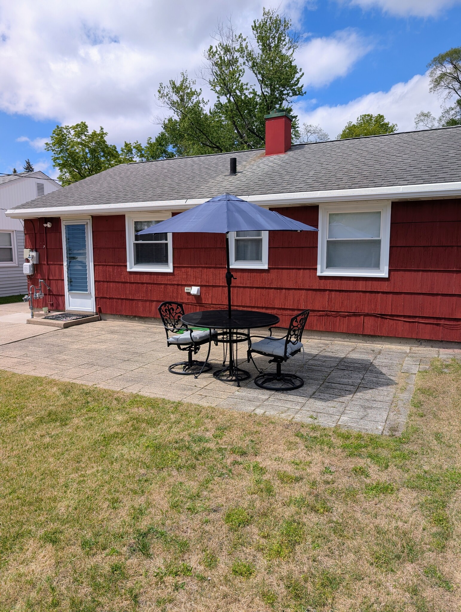 Building Photo - 3014 Sunnymede Ave