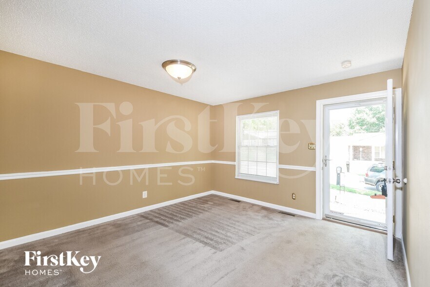 Building Photo - 6780 Lesli Mari Ct