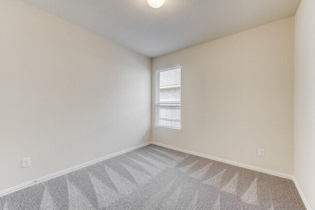 Building Photo - 13118 Dancing Reed Dr