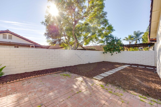 Building Photo - 243 Flame Tree Pl