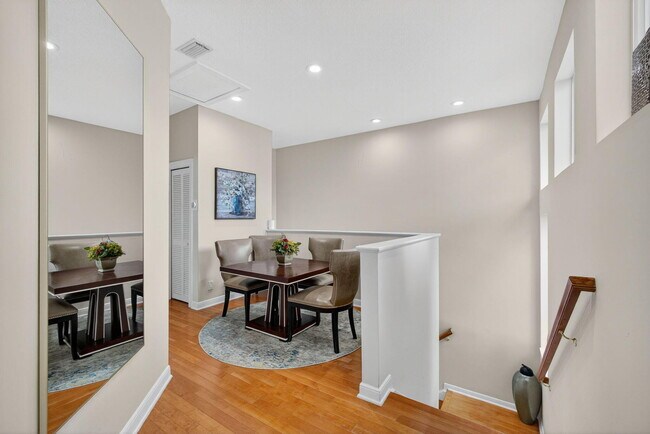 Building Photo - 8381 Egret Lakes Ln