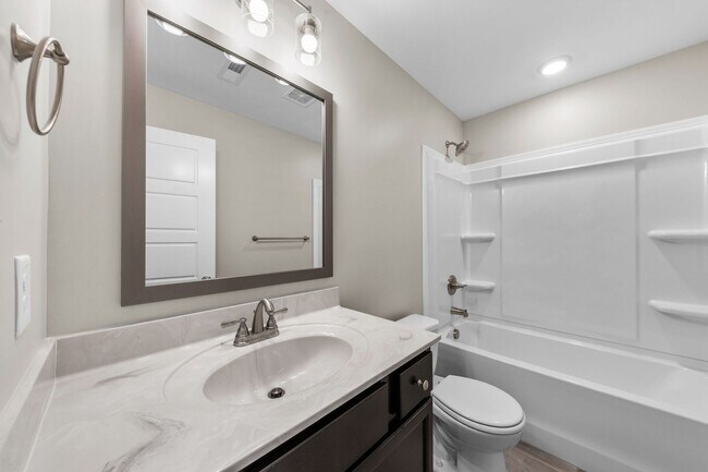 Building Photo - Move-In Special Available! Beautiful Home! Coming Soon!