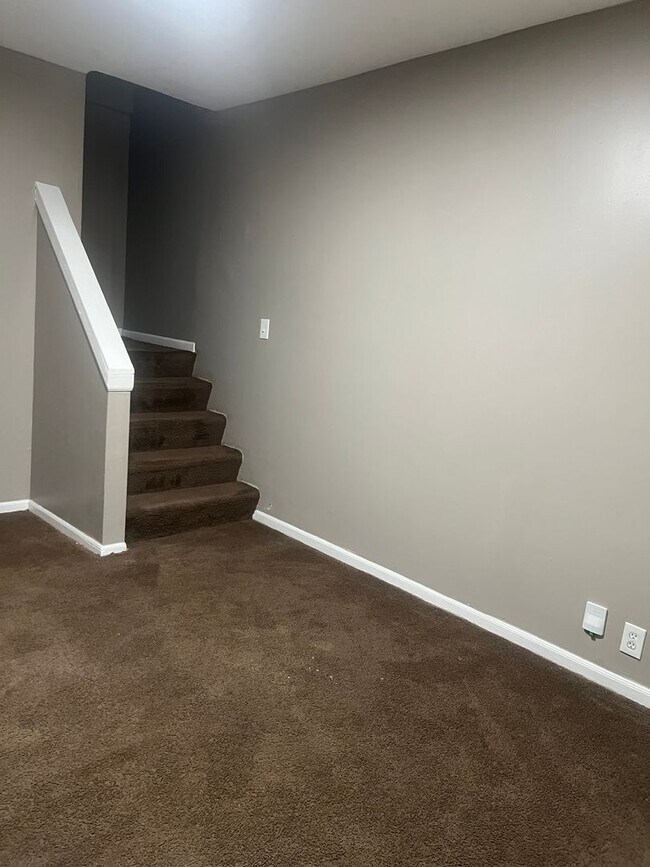 Building Photo - 1505 N Tuxedo St