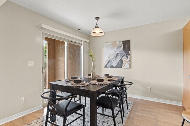 Building Photo - 4109 Sunny Vista Heights