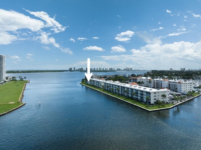 Primary Photo - Waterfront Condo in North Palm Beach