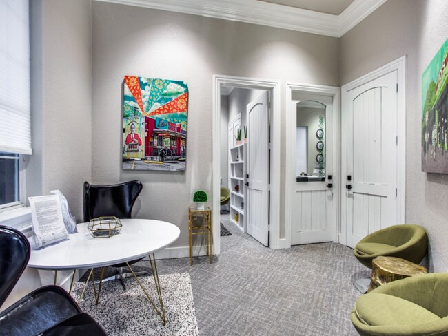 Building Photo - 9010 N FM 620