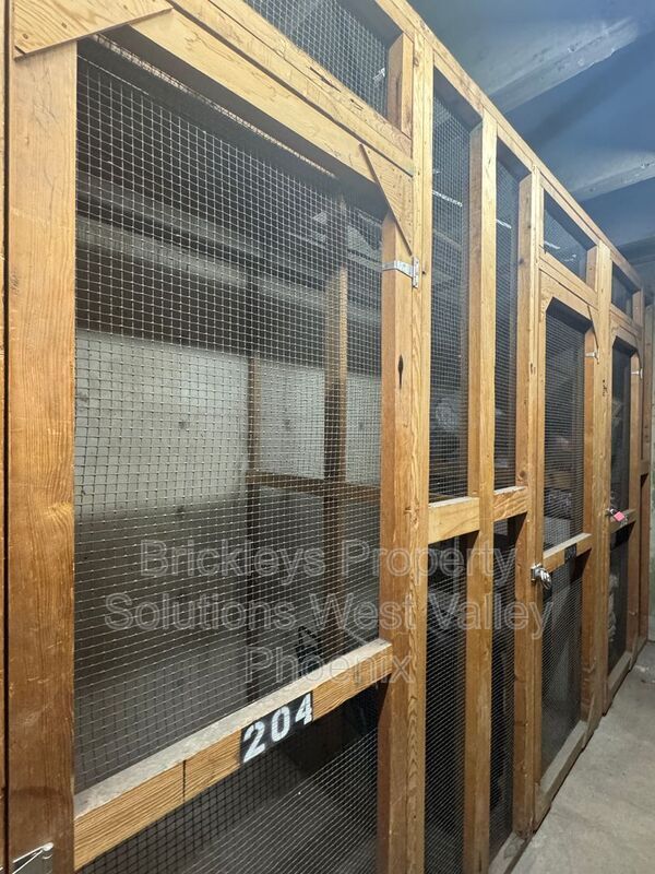 Building Photo - 2323 N Central Ave