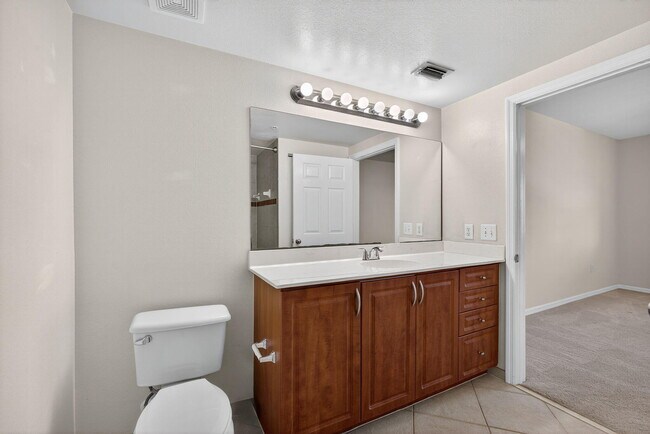 Building Photo - 6510 Emerald Dunes Dr