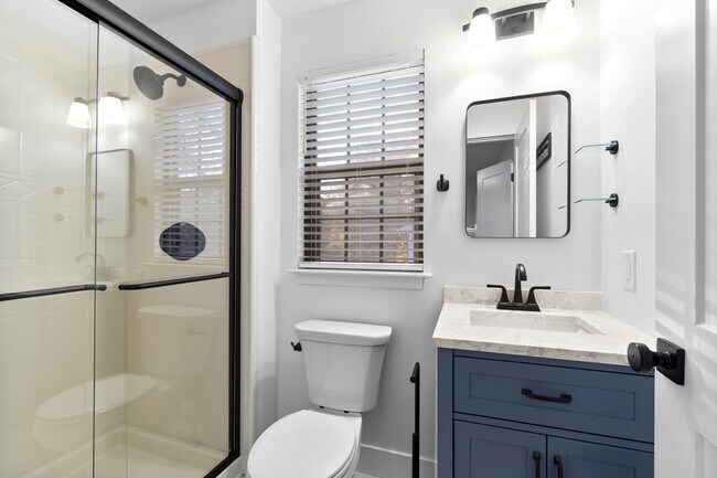 Building Photo - 118 Ashton Ct