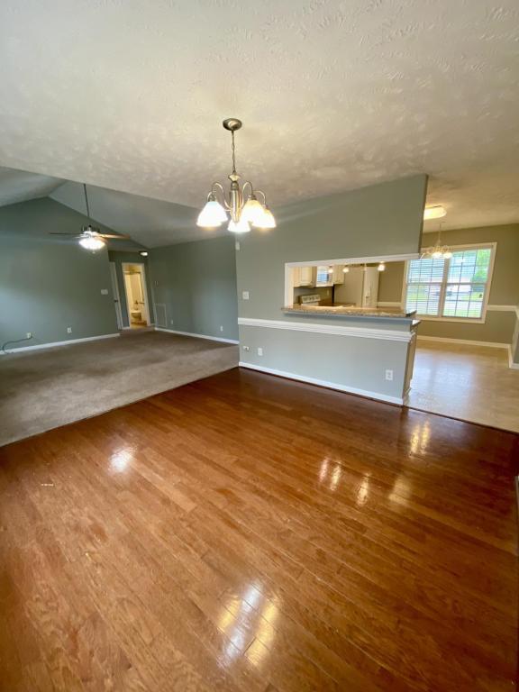 Building Photo - 8229 Foxtrail Dr