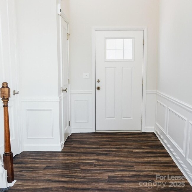 Building Photo - 4394 Bronze Blvd