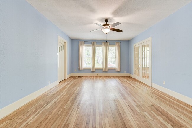 Building Photo - 1737 Branard St