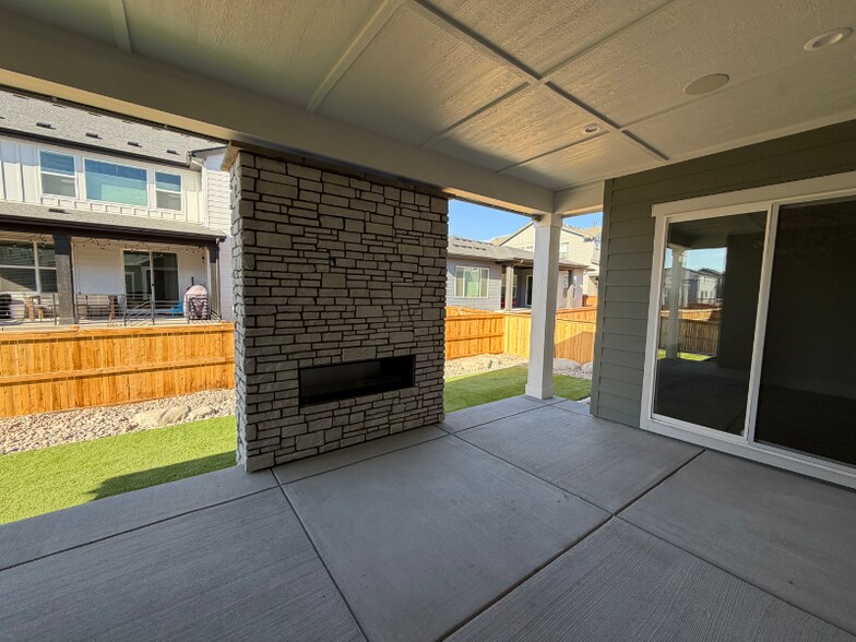 Building Photo - 4383 Shivaree St