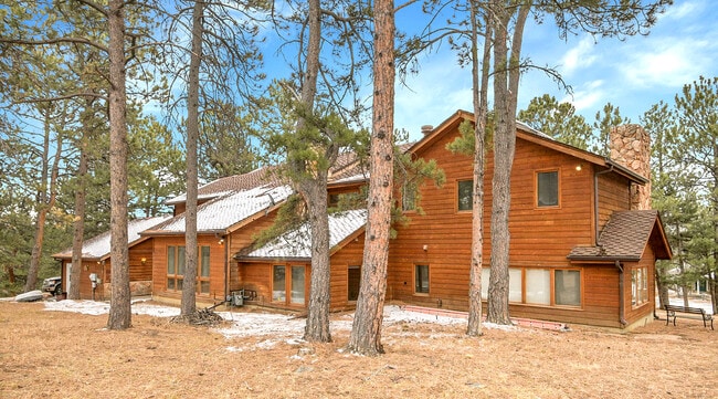 Building Photo - 29604 Canterbury Cir