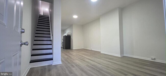 Building Photo - 5804 Haverford Ave