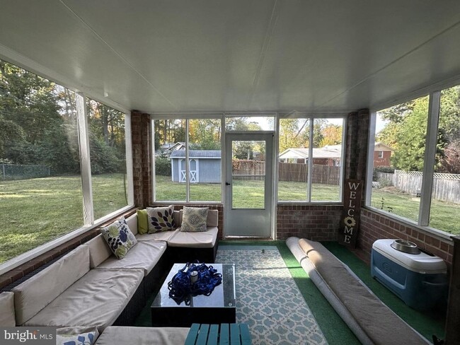 Building Photo - 3910 Forest Grove Dr